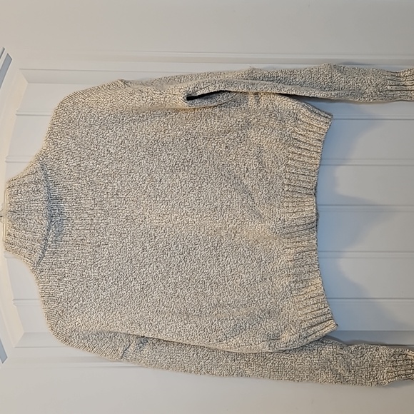 American Eagle Mock Neck Sweater - Picture 6 of 7